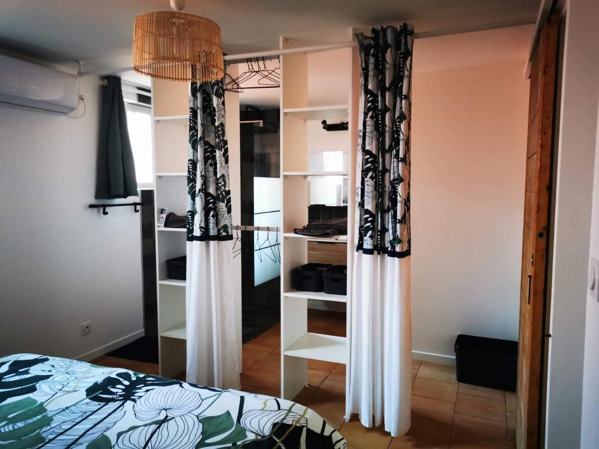 Case Lenaron Saint-Joseph Exteriör bild